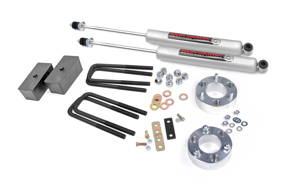 Toyota Tundra Suspension Lift Kit - Front + Rear - Rough Country - 2.5 Inch Lift, Rough Country Premium N3 Shocks, T6061 Billet Aluminum Strut Spacers - '00-'06